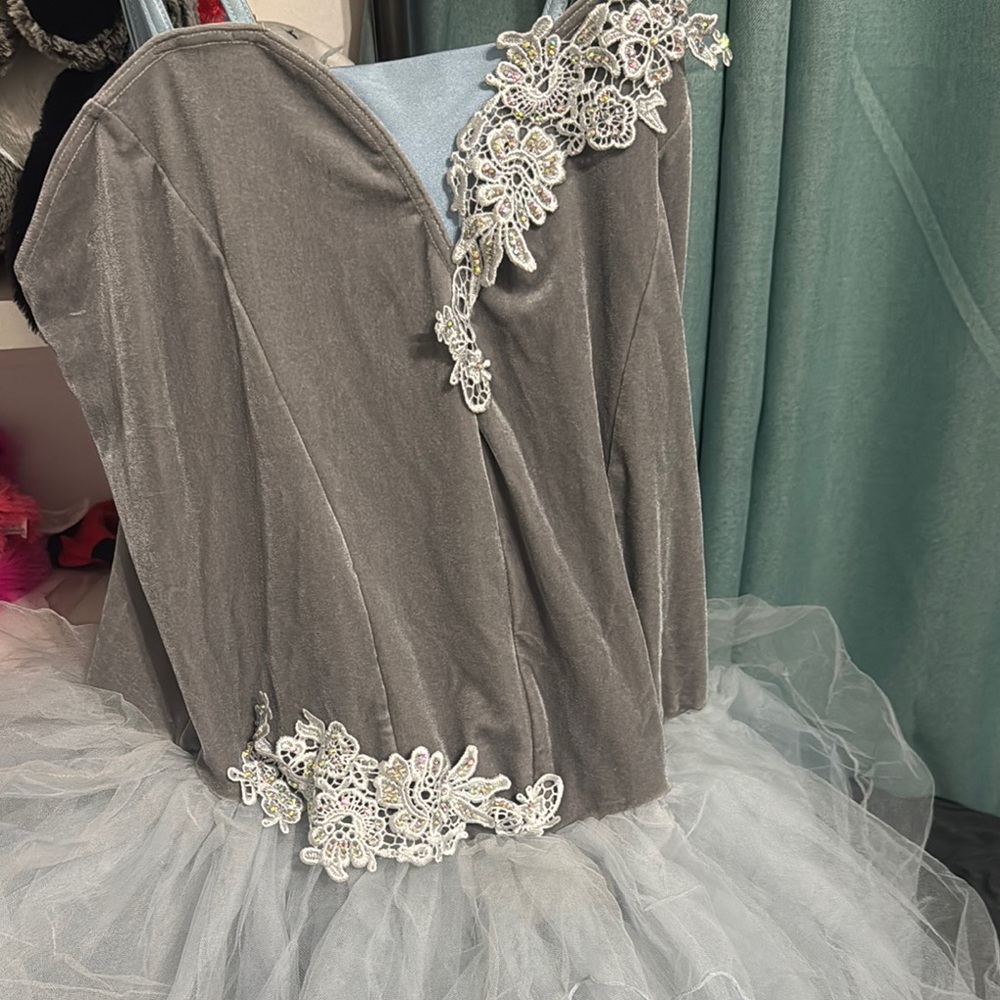 Weissman XXL Grey/Blue Ballet Costume W/ Flower Detailing